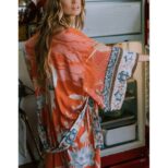 Red Kimono (3)