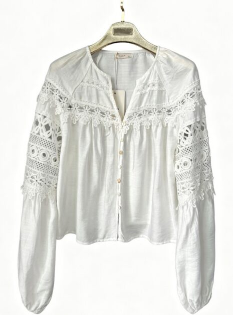 White Blouse B (2) White Blouse B (2)