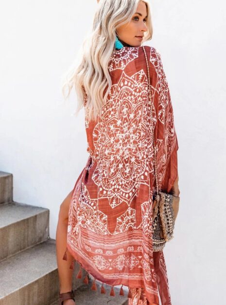 boho-kimono-beth-boho-and-chic-796.jpg Boho-Kimono-Beth