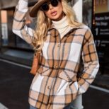manteau a carreau marrons 3
